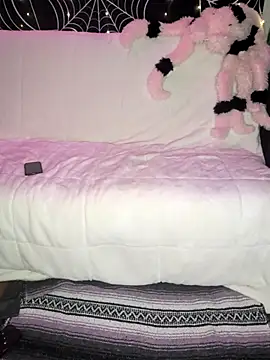 goblingirl888 online show from April 6, 2026, 8:48 am