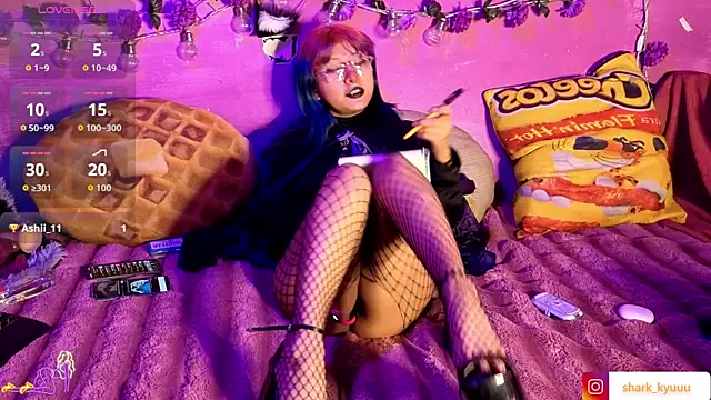 Sharkyu1 online show from January 13, 2026, 4:18 am