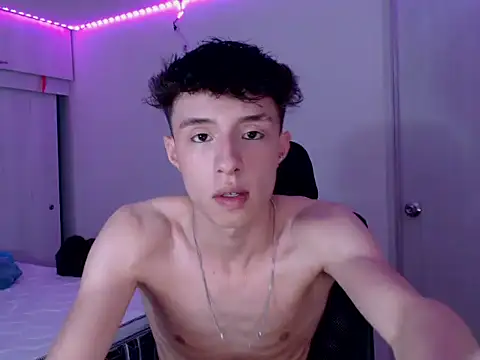 Juanmres online show from March 9, 2026, 9:08 pm