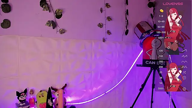 Ludovica6669 online show from February 11, 2025, 10:50 pm