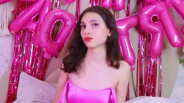 GIGI DAV online show from February 15, 2025, 9:05 am