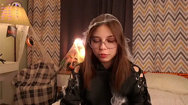 DarelleFare online show from October 29, 2025, 11:56 am