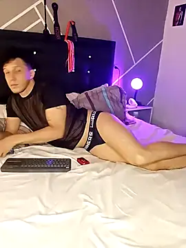 AngeloColleen online show from October 14, 2025, 5:47 pm