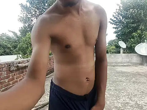 Snapshot of HomeCum chatting on October 21, 2025, 7:31 am HomeCum online show from October 21, 2025, 7:31 am