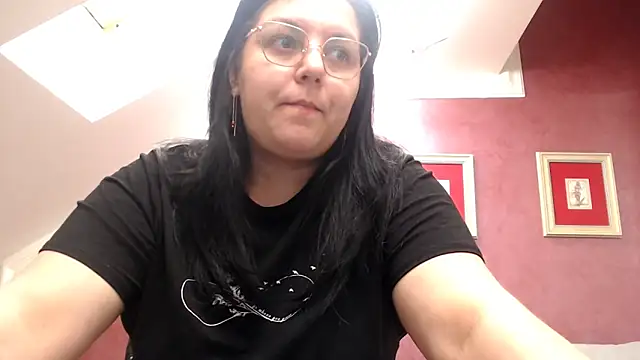 Snapshot of Wetandnaughtyxx chatting on April 27, 2026, 6:22 am Wetandnaughtyxx online show from April 27, 2026, 6:22 am