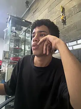 Snapshot of Santiago-Thompson chatting on October 11, 2025, 2:55 am Santiago-Thompson online show from October 11, 2025, 2:55 am