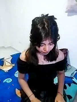 Snapshot of LiLy_kIndly chatting on February 19, 2025, 12:14 am LiLy kIndly online show from February 19, 2025, 12:14 am