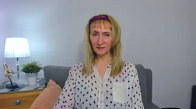MargaretMilf69 online show from March 10, 2025, 7:29 pm