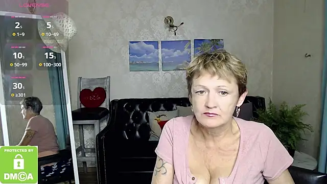 Snapshot of SexyGrandma_ chatting on September 23, 2025, 4:32 pm SexyGrandma online show from September 23, 2025, 4:32 pm