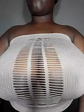 owamiee online show from February 13, 2025, 10:43 pm