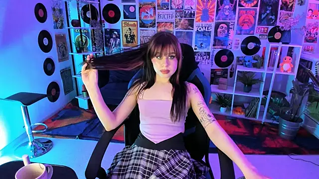 MisaPage online show from March 1, 2025, 11:58 pm