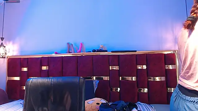 emily fox 3 online show from October 30, 2025, 11:44 am