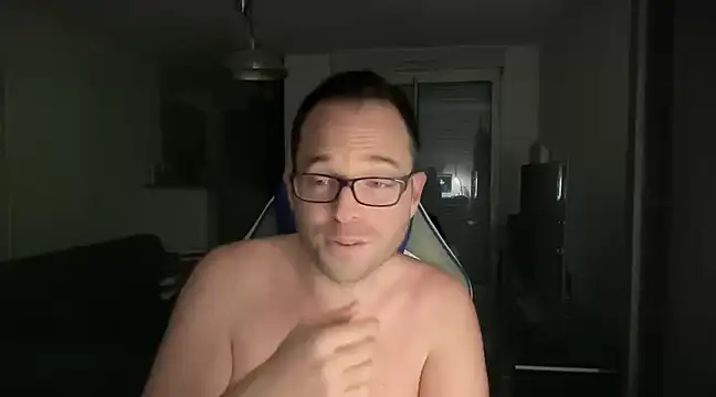 Snapshot of Funnyjul31 chatting on January 27, 2025, 10:06 pm Funnyjul31 online show from January 27, 2025, 10:06 pm
