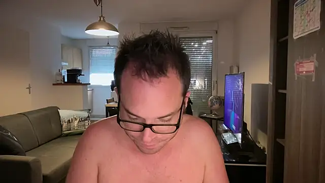 Snapshot of Funnyjul31 chatting on October 1, 2025, 4:35 pm Funnyjul31 online show from October 1, 2025, 4:35 pm