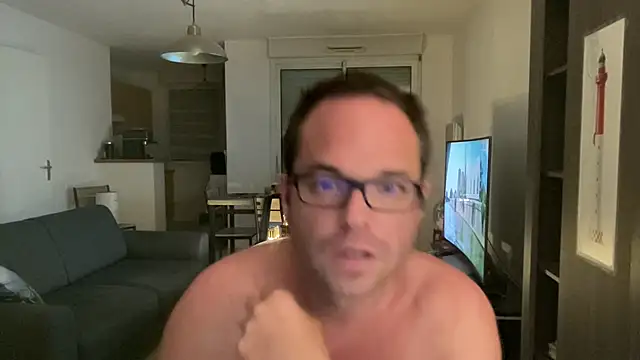 Funnyjul31 online show from June 24, 2026, 4:50 pm