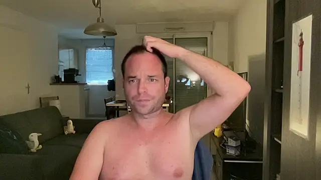 Funnyjul31 online show from July 15, 2026, 4:34 pm