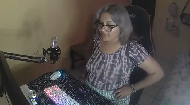 Snapshot of belenvaleria chatting on March 6, 2025, 9:53 pm belenvaleria online show from March 6, 2025, 9:53 pm