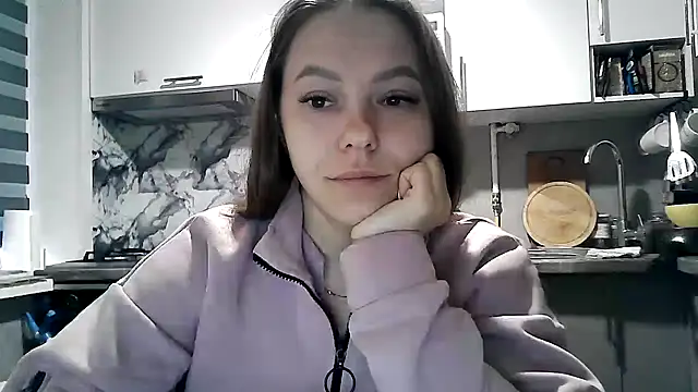 Snapshot of Misssweet_s chatting on October 9, 2025, 5:38 am Misssweet s online show from October 9, 2025, 5:38 am