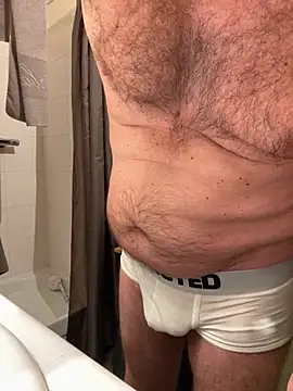 vincent1522 online show from November 29, 2025, 8:17 am