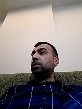 Snapshot of bugattiveyron chatting on March 10, 2025, 8:23 pm bugattiveyron online show from March 10, 2025, 8:23 pm