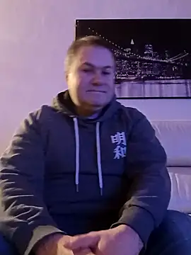 Pourleplasirs online show from February 3, 2025, 3:09 am