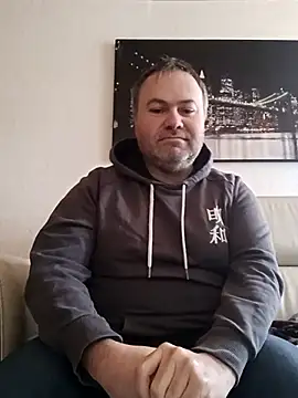 Pourleplasirs online show from February 21, 2025, 12:39 pm