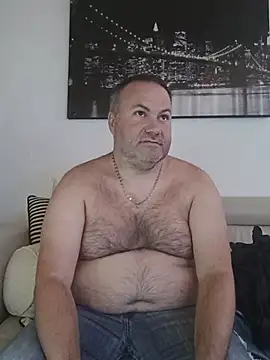 Pourleplasirs online show from June 3, 2026, 2:33 pm