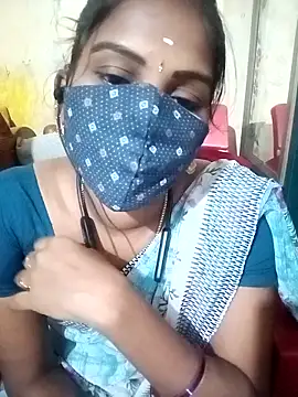 Snapshot of Tamil_roja17 chatting on September 11, 2025, 6:35 am Tamil roja17 online show from September 11, 2025, 6:35 am