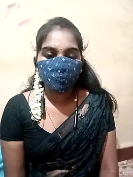 Snapshot of Tamil_roja17 chatting on October 8, 2025, 6:16 pm Tamil roja17 online show from October 8, 2025, 6:16 pm