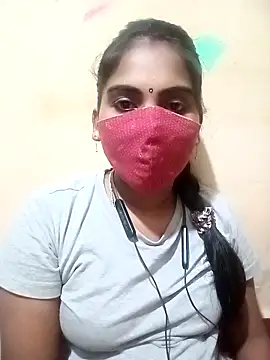 Snapshot of Tamil_roja17 chatting on October 9, 2025, 7:12 pm Tamil roja17 online show from October 9, 2025, 7:12 pm