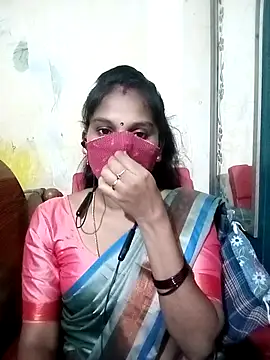 Snapshot of Tamil_roja17 chatting on October 14, 2025, 5:41 am Tamil roja17 online show from October 14, 2025, 5:41 am