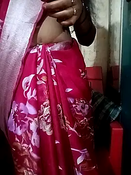 Snapshot of Tamil_roja17 chatting on October 17, 2025, 5:54 am Tamil roja17 online show from October 17, 2025, 5:54 am