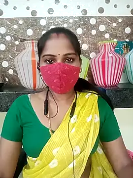 Snapshot of Tamil_roja17 chatting on November 4, 2025, 2:10 am Tamil roja17 online show from November 4, 2025, 2:10 am