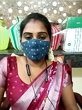 Snapshot of Tamil_roja17 chatting on November 15, 2025, 5:20 pm Tamil roja17 online show from November 15, 2025, 5:20 pm