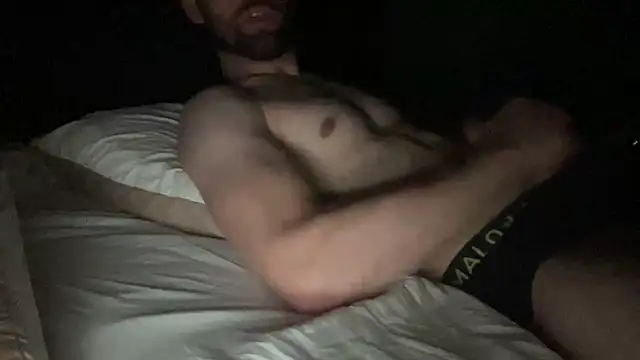 bullyboyy online show from July 16, 2026, 8:26 pm