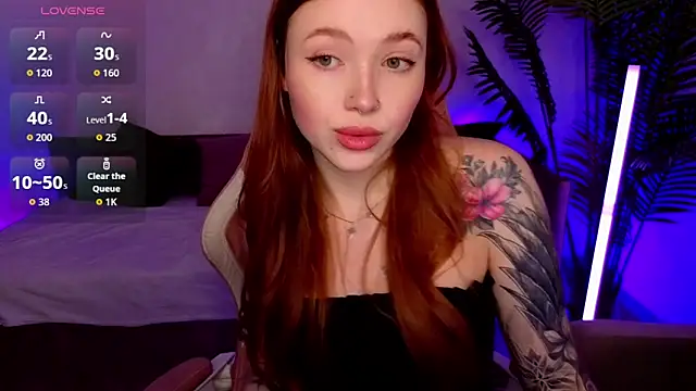 Maya Light online show from February 8, 2026, 1:53 am