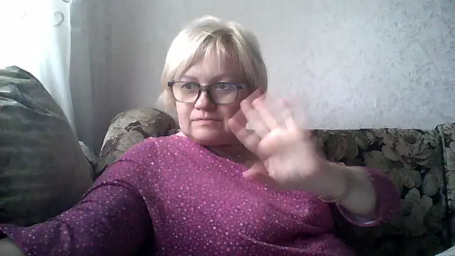 Mayya4321 online show from May 11, 2026, 12:44 pm