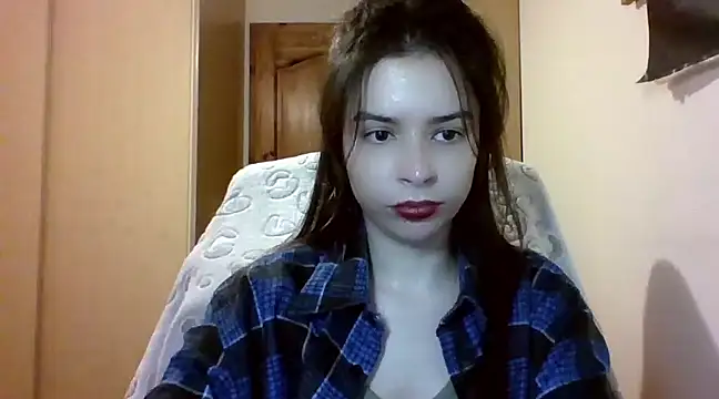 LariceSexy online show from February 6, 2025, 10:10 pm