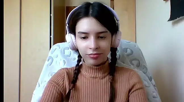 LariceSexy online show from March 3, 2025, 1:09 pm