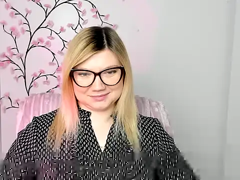 Lola moree online show from January 6, 2026, 12:53 pm