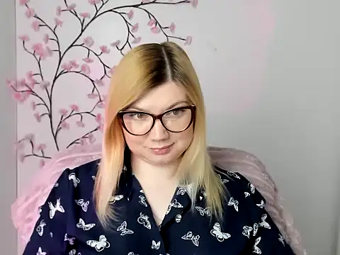 Lola moree online show from May 13, 2026, 11:51 am