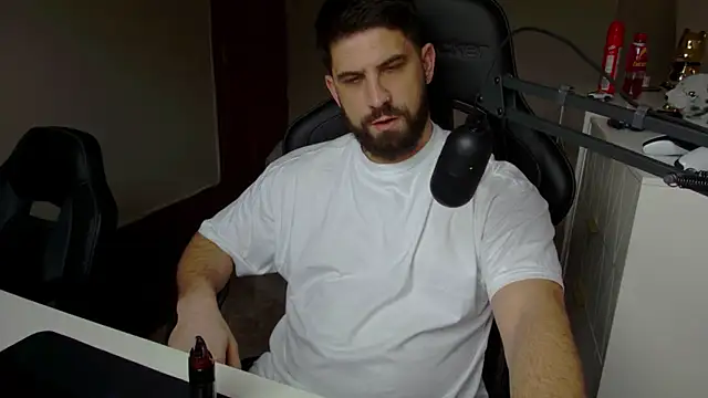 lucas kazimm online show from February 15, 2025, 3:17 pm