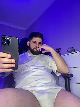 lucas kazimm online show from February 25, 2025, 9:57 pm