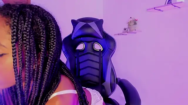 Zaira Rose  online show from February 1, 2025, 7:55 pm