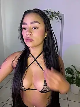 meli ortiz  online show from March 20, 2026, 3:17 pm