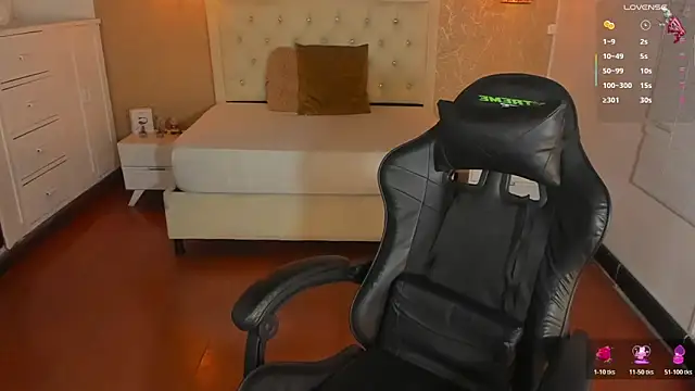 Hadley  online show from October 24, 2025, 3:14 am