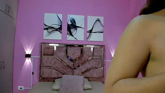 green lovv online show from October 9, 2025, 12:14 pm