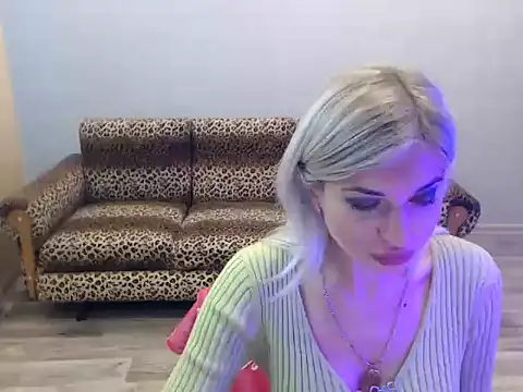 SexyBeatriice online show from October 25, 2025, 6:32 am