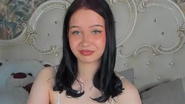 EvansLover online show from February 6, 2025, 9:17 pm