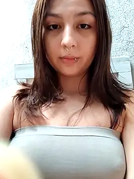 Snapshot of Maiden-Hot chatting on June 14, 2026, 8:44 pm Maiden-Hot online show from June 14, 2026, 8:44 pm